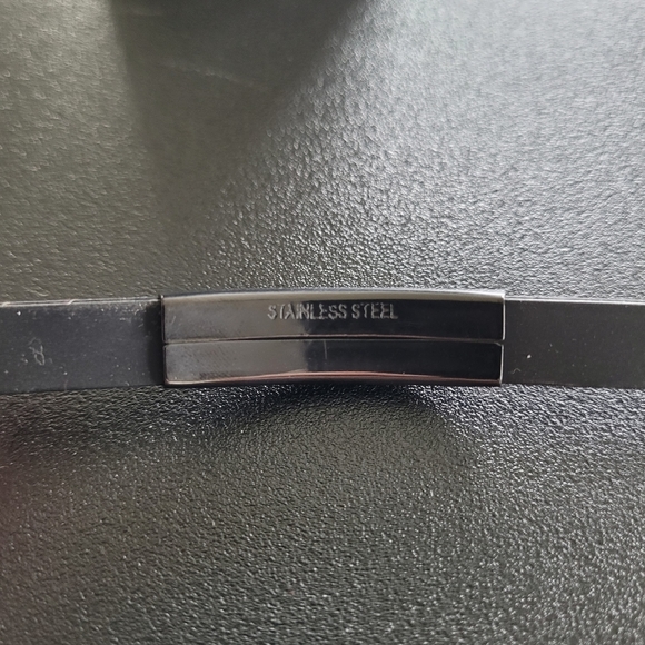 Silicone Diabetes alert wristband,  adjustable 8" watch style strap - Picture 4 of 4